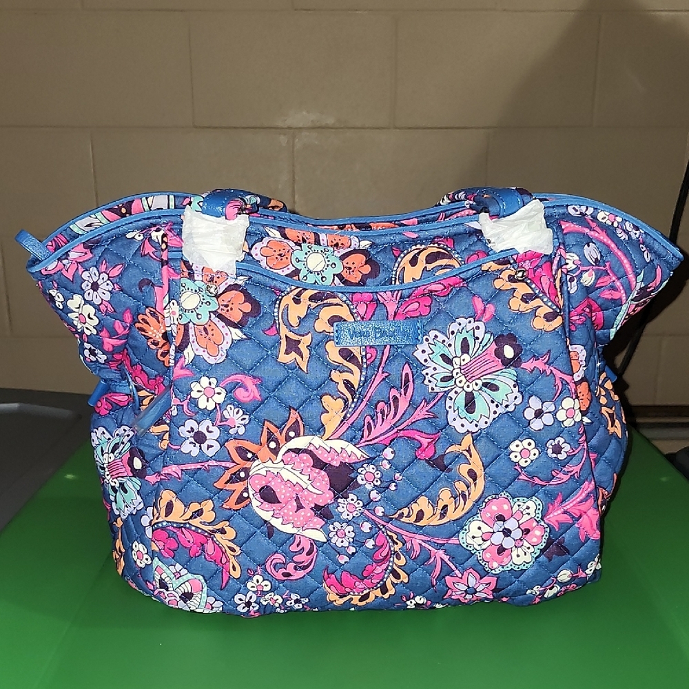 Vera Bradley Iconic Glenna Satchel In Dragon Fruit Floral NWT NBU